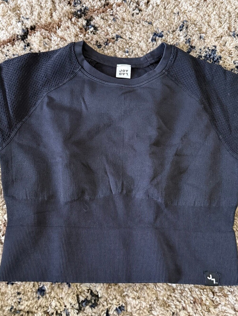 Joy Lab Black Seamless Mesh Short Sleeve Crop Tee Stretch Athletic